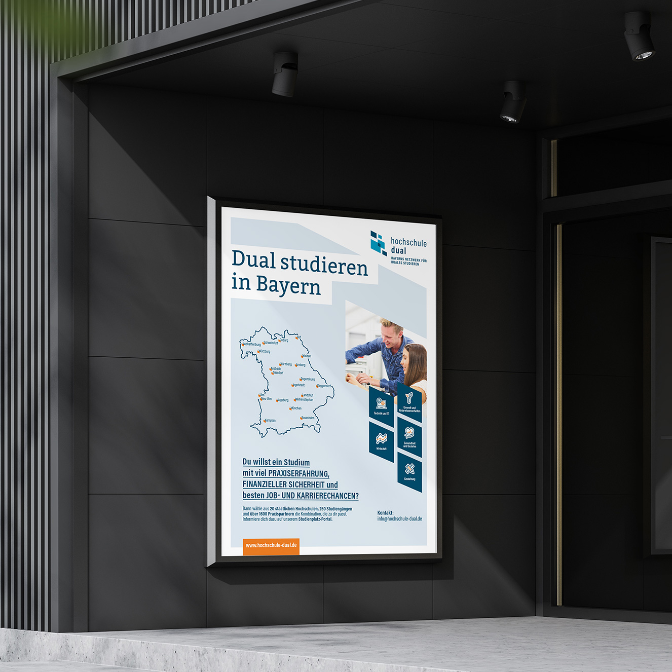 hochschule dual Corporate Design-Poster-dual studieren in Bayern